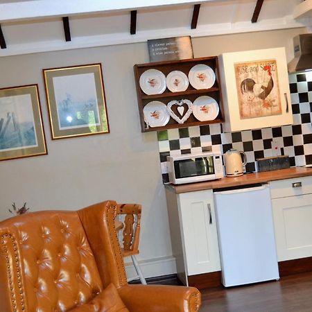 킹스턴 Arrowwood Self Catering 빌라 외부 사진